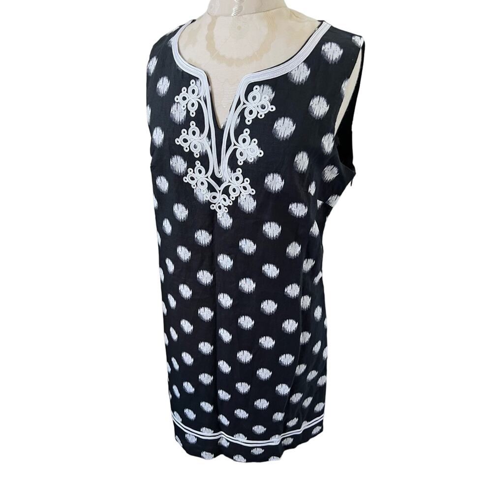 Charlie Paige Women's Medium NWT Black & White Dress